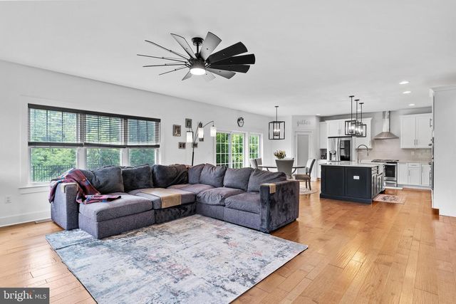 9 BRAXTON ROAD, Mechanicsburg, PA 17050