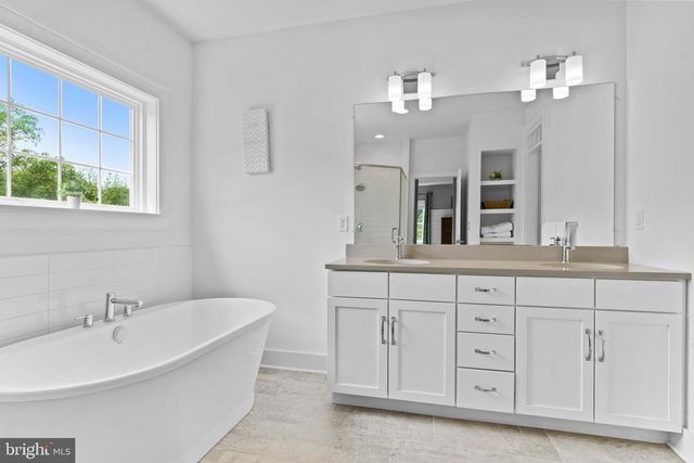 9 BRAXTON ROAD, Mechanicsburg, PA 17050