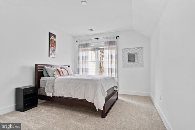 9 BRAXTON ROAD, Mechanicsburg, PA 17050