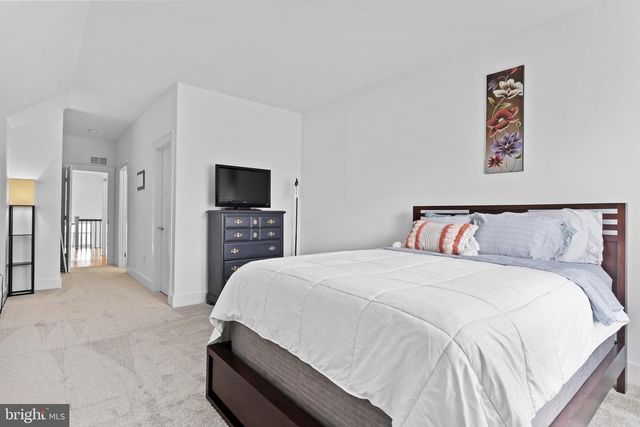 9 BRAXTON ROAD, Mechanicsburg, PA 17050