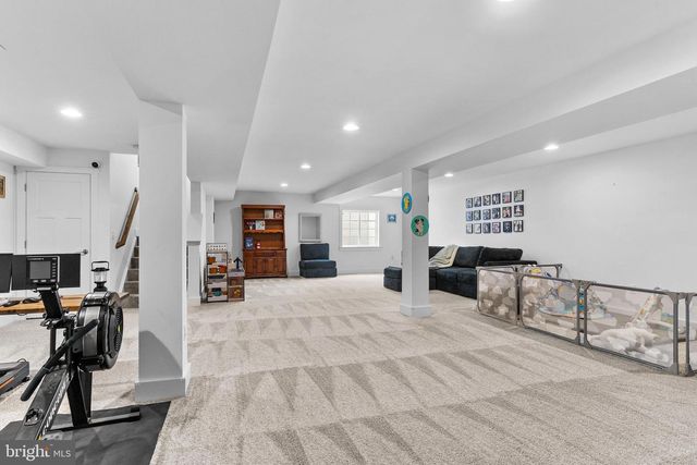 9 BRAXTON ROAD, Mechanicsburg, PA 17050