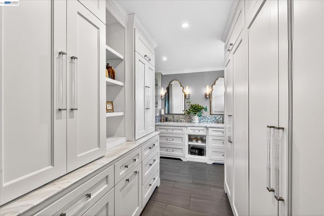 5218 Ridgevale Way, Pleasanton, CA 94566