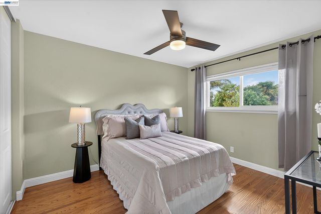 5218 Ridgevale Way, Pleasanton, CA 94566