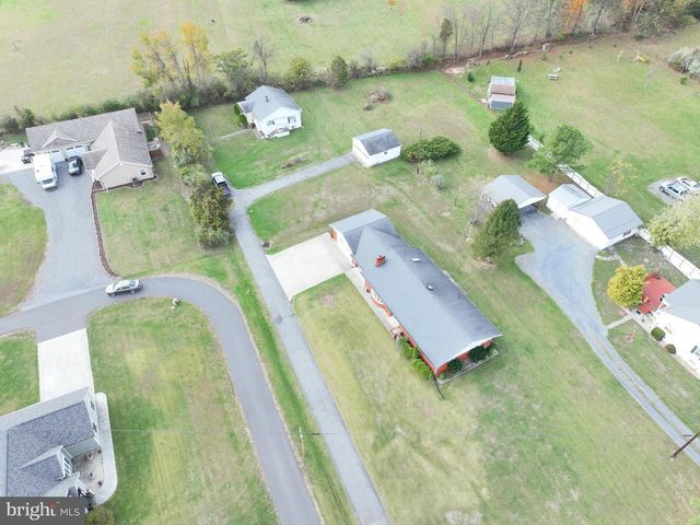 100 FAWN LN, Keyser, WV 26726
