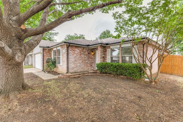 4277 Estes Park Circle, Haltom City, TX 76137