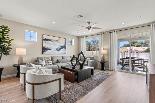 2583 Regency Cove Court, Las Vegas, NV 89121
