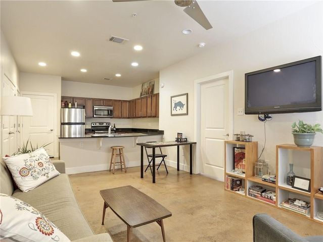1807 Poquito ST 24, Austin, TX 78702