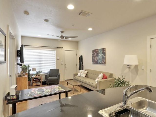 1807 Poquito ST 24, Austin, TX 78702