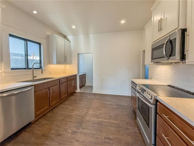 127 S Fillmore Street, Maryville, MO 64468