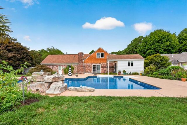 1356 Baycliff DR, Virginia Beach, VA 23454