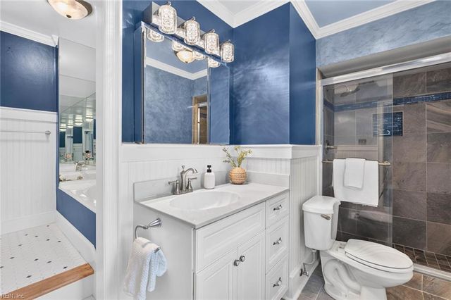1356 Baycliff DR, Virginia Beach, VA 23454
