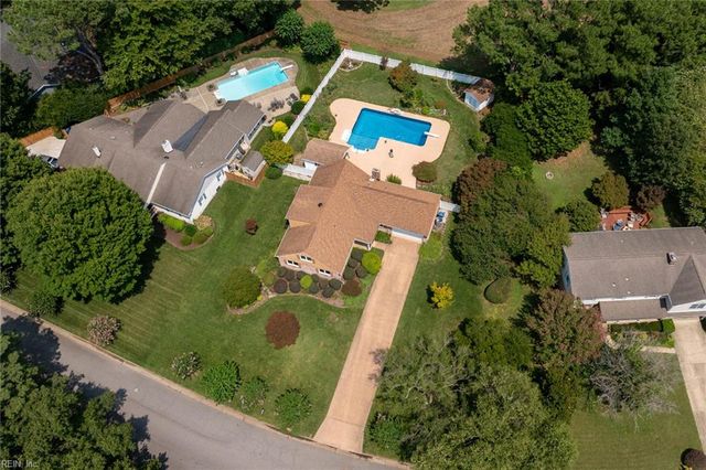 1356 Baycliff DR, Virginia Beach, VA 23454