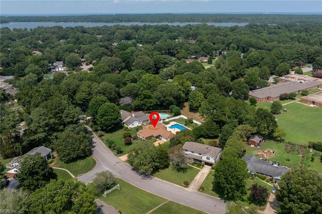 1356 Baycliff DR, Virginia Beach, VA 23454