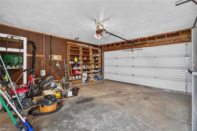 1356 Baycliff DR, Virginia Beach, VA 23454
