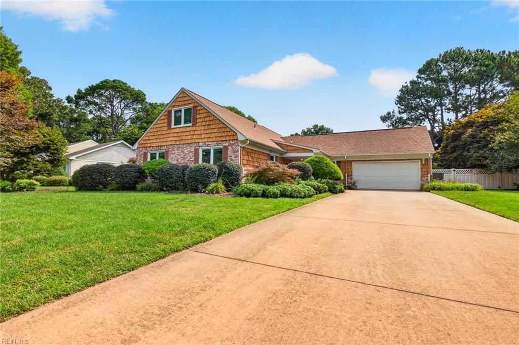 1356 Baycliff DR, Virginia Beach, VA 23454