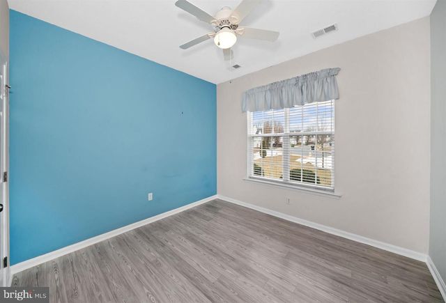 64 GRAND NATIONAL LN, Newark, DE 19702