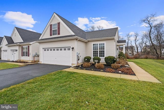 64 GRAND NATIONAL LN, Newark, DE 19702