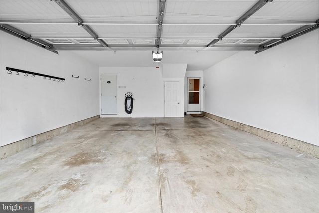 64 GRAND NATIONAL LN, Newark, DE 19702