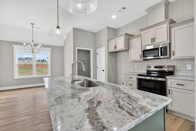 1801 Quail Ridge Lane, Perry, GA 31069