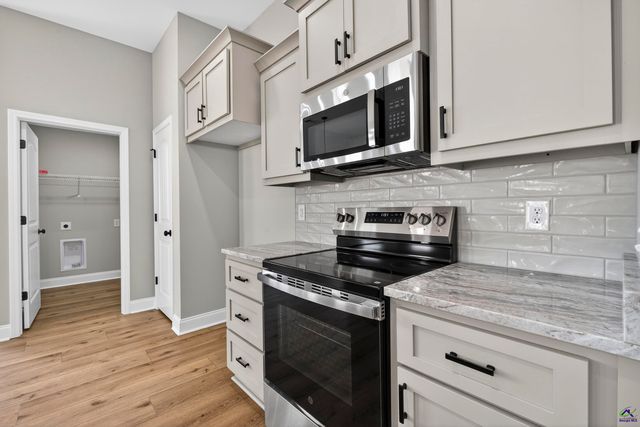 1801 Quail Ridge Lane, Perry, GA 31069