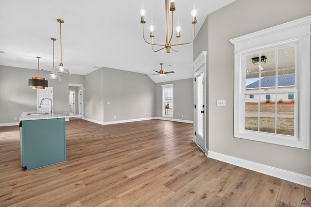 1801 Quail Ridge Lane, Perry, GA 31069