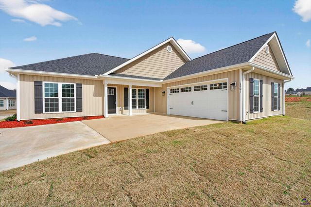 1801 Quail Ridge Lane, Perry, GA 31069