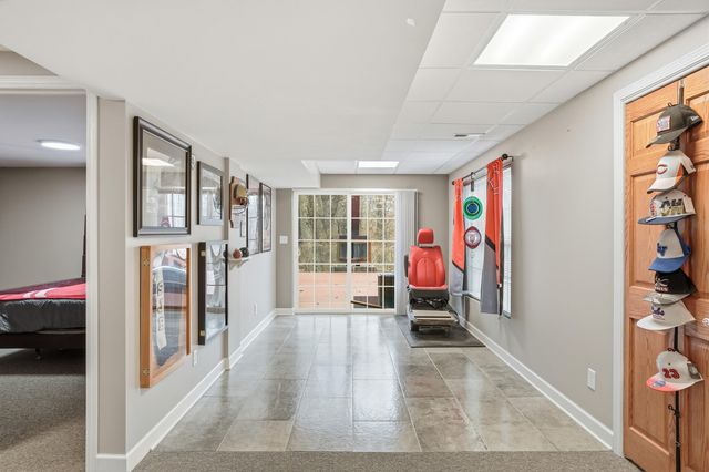 1573 E 56th Place, Hobart, IN 46342