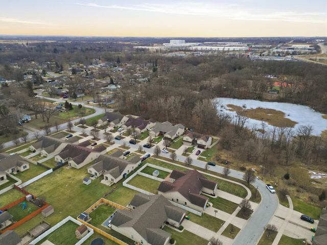 1573 E 56th Place, Hobart, IN 46342