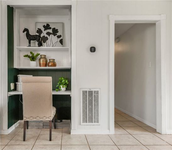 8000 Raintree Drive, College Station, TX 77845