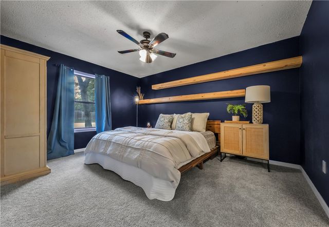 8000 Raintree Drive, College Station, TX 77845