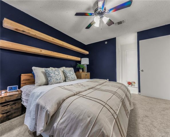 8000 Raintree Drive, College Station, TX 77845