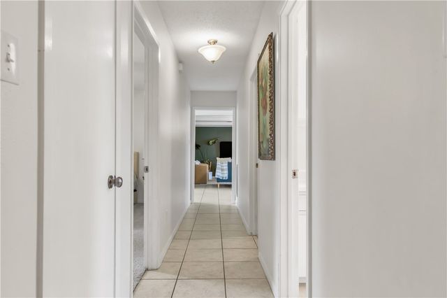 8000 Raintree Drive, College Station, TX 77845