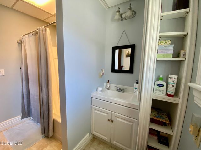 40 Voorheesville Avenue, Voorheesville, NY 12186