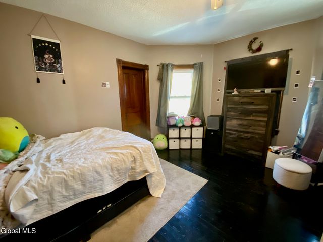 40 Voorheesville Avenue, Voorheesville, NY 12186