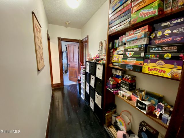 40 Voorheesville Avenue, Voorheesville, NY 12186