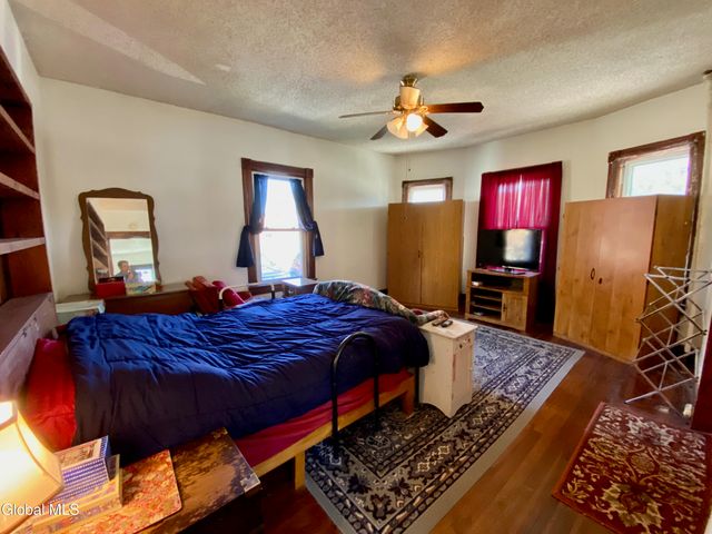 40 Voorheesville Avenue, Voorheesville, NY 12186