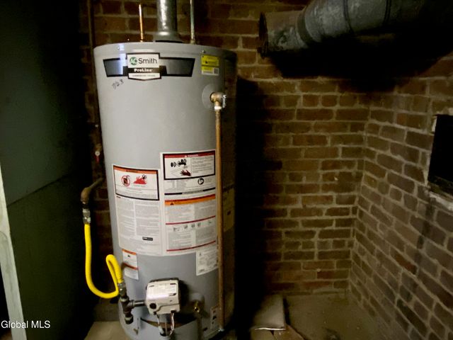 40 Voorheesville Avenue, Voorheesville, NY 12186