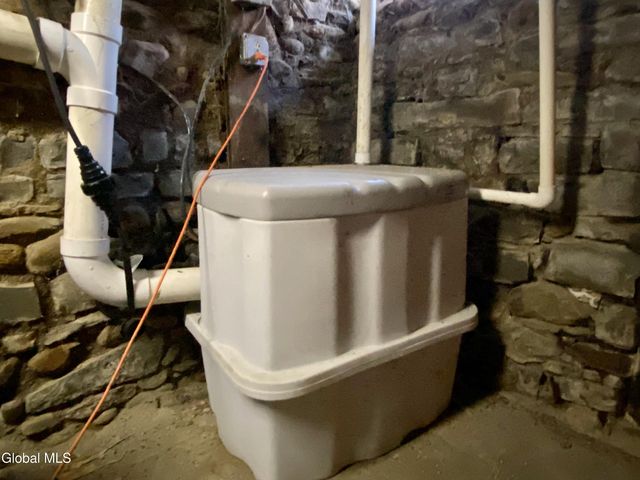 40 Voorheesville Avenue, Voorheesville, NY 12186