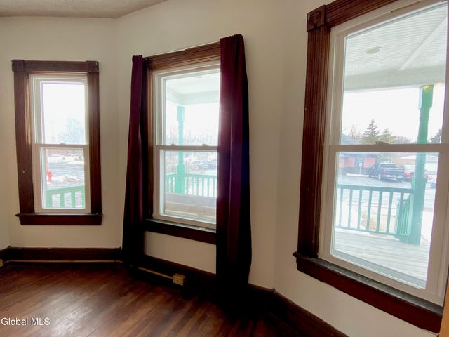 40 Voorheesville Avenue, Voorheesville, NY 12186