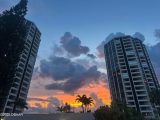 1 Oceans West Blvd Apt 1B5, Daytona Beach, FL 32118