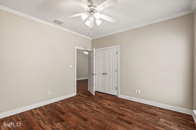 5721 S Lakeshore Drive, Shreveport, LA 71119