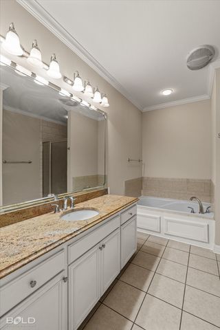 5721 S Lakeshore Drive, Shreveport, LA 71119