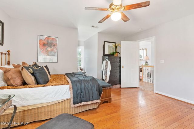 111 Sandpiper Lane, Indian Beach, NC 28512