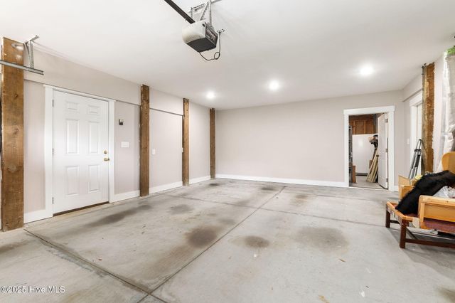 111 Sandpiper Lane, Indian Beach, NC 28512