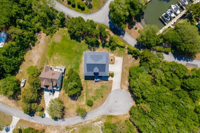 111 Sandpiper Lane, Indian Beach, NC 28512