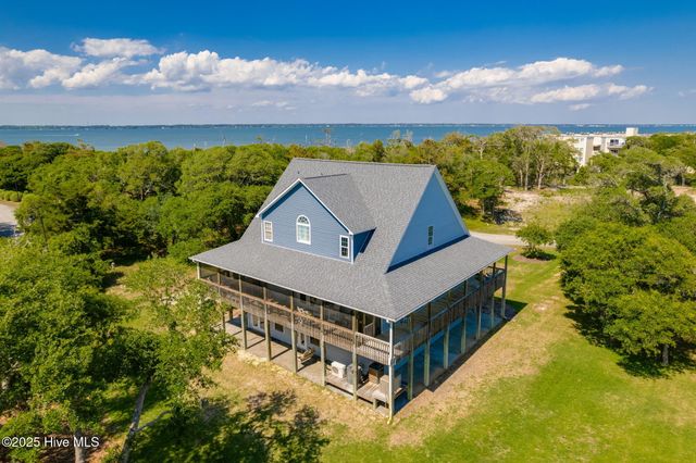 111 Sandpiper Lane, Indian Beach, NC 28512