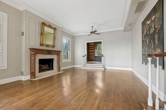 214 Terrell Rd, Terrell Hills, TX 78209