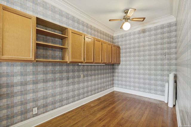 214 Terrell Rd, Terrell Hills, TX 78209
