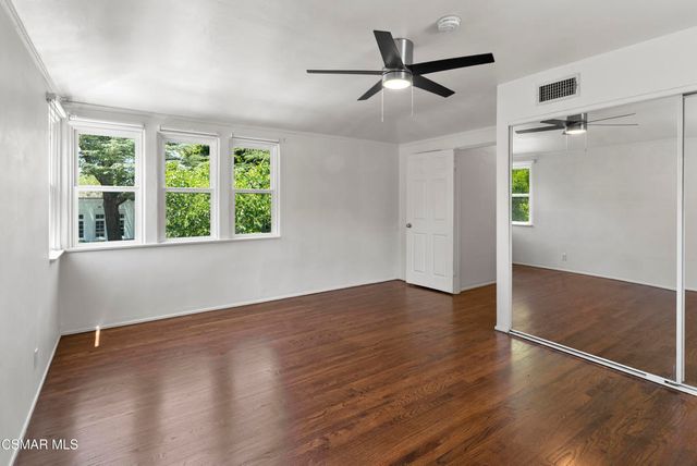 3914 Carpenter Avenue, Studio City, CA 91604
