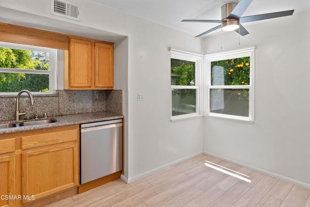 3914 Carpenter Avenue, Studio City, CA 91604